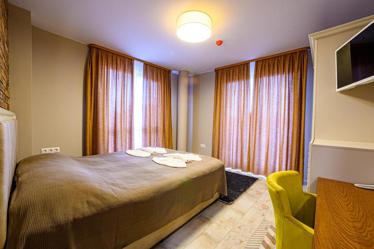 Antique Boutique Hotel Pavel Banya Eksteriør billede