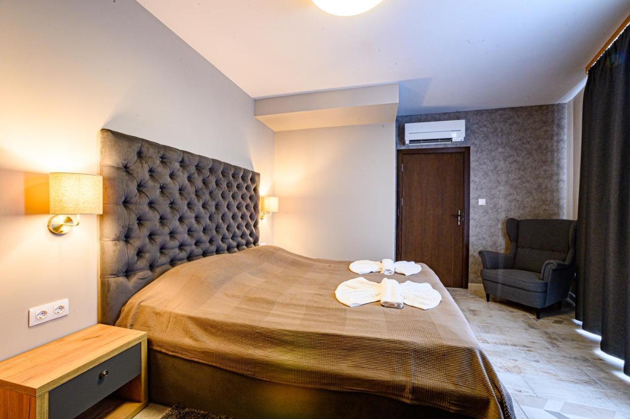 Antique Boutique Hotel Pavel Banya Eksteriør billede