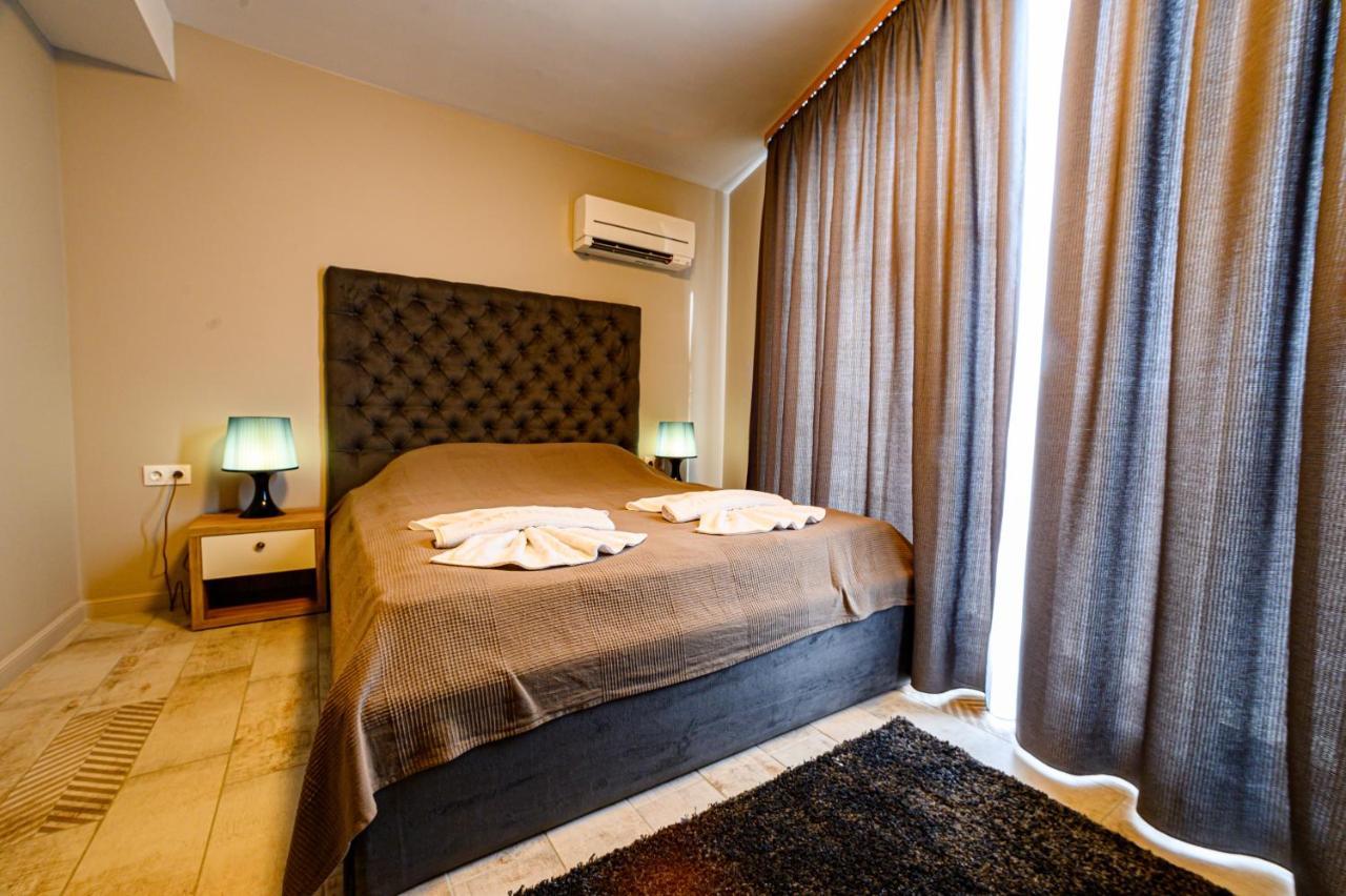 Antique Boutique Hotel Pavel Banya Eksteriør billede