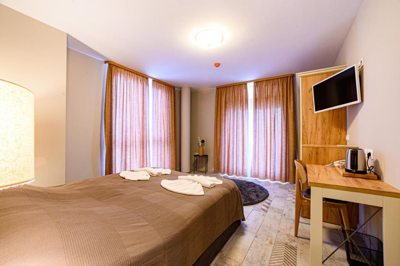 Antique Boutique Hotel Pavel Banya Eksteriør billede