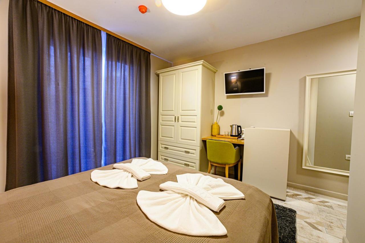 Antique Boutique Hotel Pavel Banya Eksteriør billede